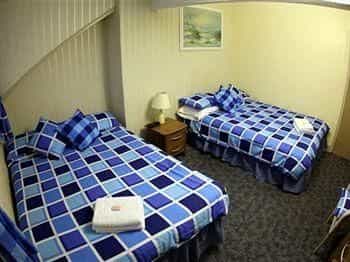 Lolly's Hotel