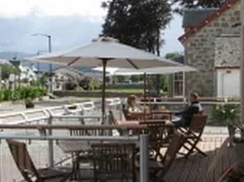 International Starters Restaurant with Rooms
