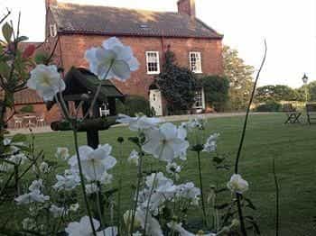 Buslingthorpe Manor B&B Buslingthorpe Manor B&B