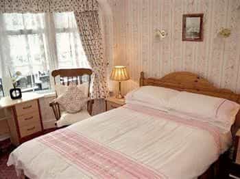 Sheron House Bed & Breakfast Sheron House Bed & Breakfast