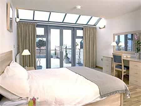 THE PLACE APARTHOTEL THE PLACE APARTHOTEL