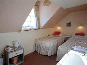 Beachcomber Guest House