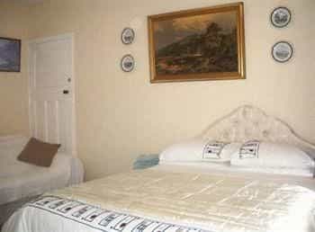 Campfield House B&B