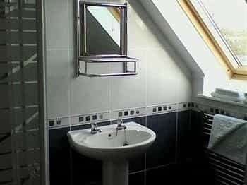 Lochnell Arms Hotel