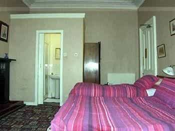 Regis Guest House