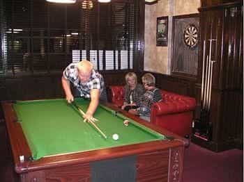 Cross Arms Hotel Cross Arms Hotel