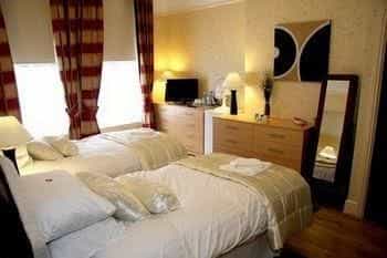 Grove Suites Grove Suites