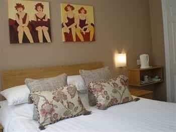 The Willow Guest House The Willow Guest House