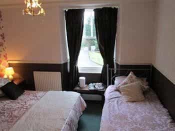 Brooklands - Guest house