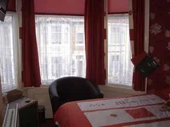 Lyndene Guest House Lyndene Guest House