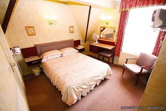 Fernbank Hotel Fernbank Hotel