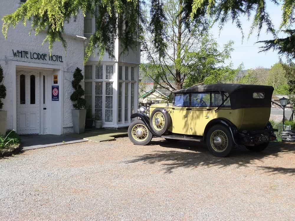 White Lodge Hotel