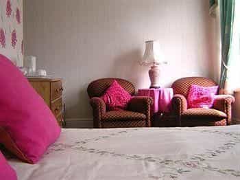 Mostyn House - Guest house