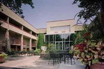 The Kingsley Bloomfield Hills - a DoubleTree by Hilton