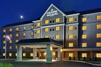 Country Inn and Suites Buffalo South