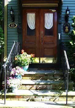 The Victorian Ladies Inn