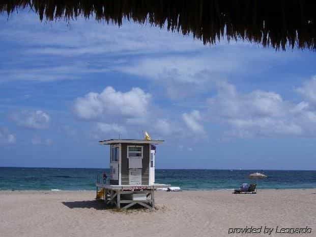 Sea Spray Inn & Beach Resort