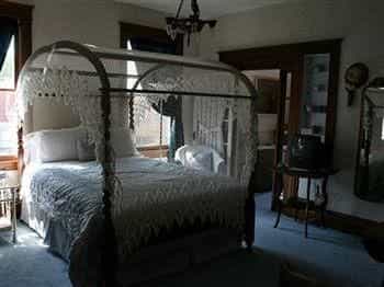 Franklin Street Station B&B