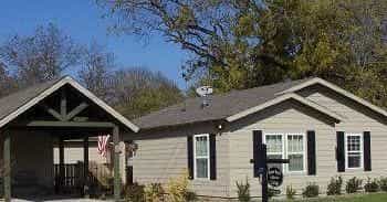 River Rock Bed and Breakfast Cottages