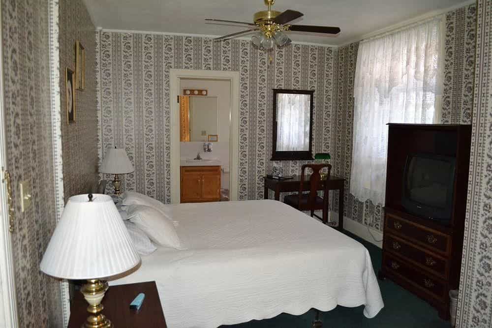 COPPER QUEEN HOTEL