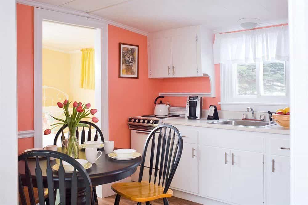 Maine Stay Inn & Cottages