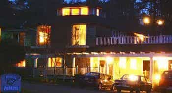 Salmonberry Inn & Beach House