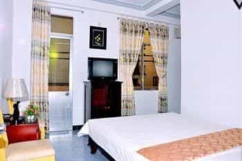 Tuyet Mai 2 Hotel