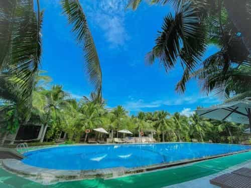 GM Doc Let Beach Resort & Spa GM Doc Let Beach Resort & Spa