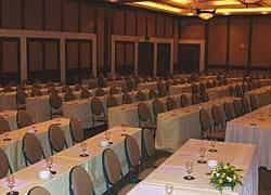โรงแรมโลริน โซโล โรงแรมโลริน โซโล
