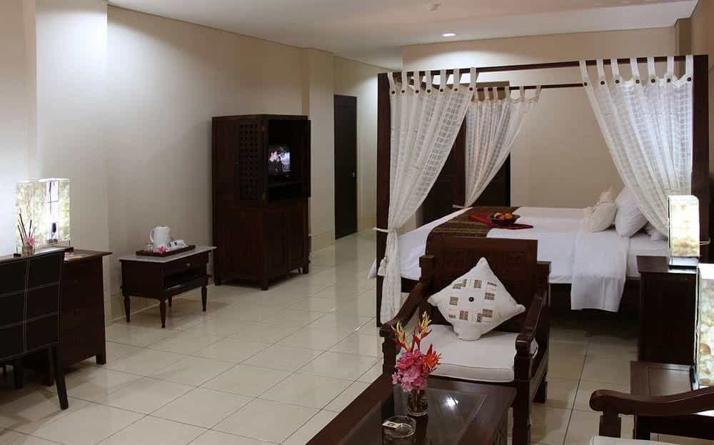 The Jayakarta Suite Komodo Flores