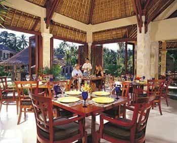 Pool Villa Club