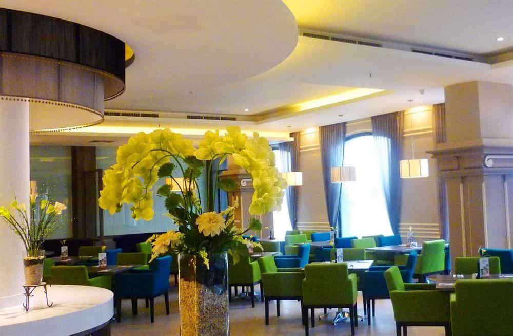 Royal Regency Makassar