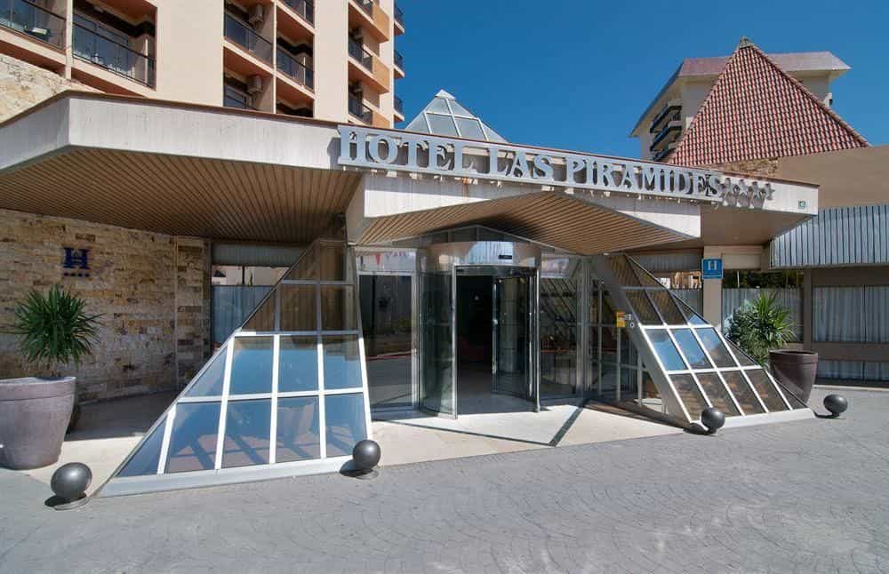 Hotel Las Piramides