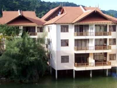 Strawberry Kijal Resort Apartments