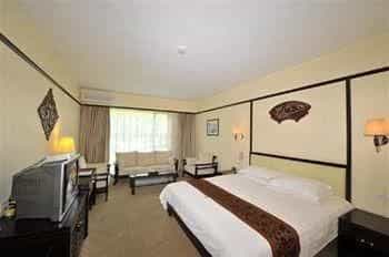 Guilin Dongjiang Golf Resort Hotel