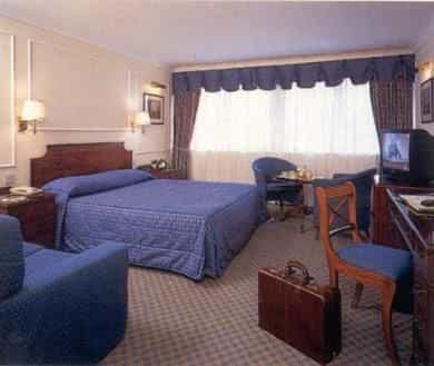 Airth Castle Hotel