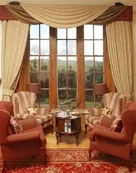 Cringletie House Castle