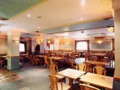 Monton House Hotel