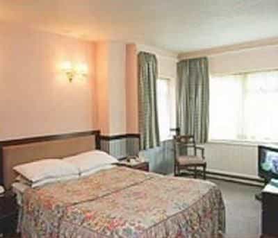 Monton House Hotel