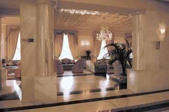 Hotel Plaza E De Russie