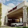 Clarion Hotel La Guardia Airport