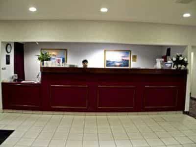Best Western Plaza Saugatuck
