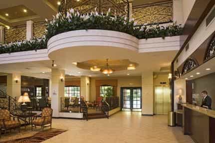 Plaza Suites