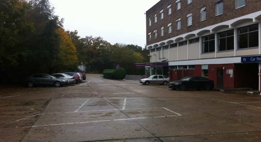 Country Hotel Woodford