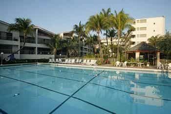 Golden Strand Ocean Villa Resort
