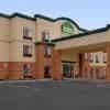 Wingate Hotel