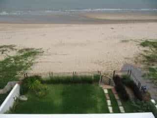 Talay Naresuan Beach House