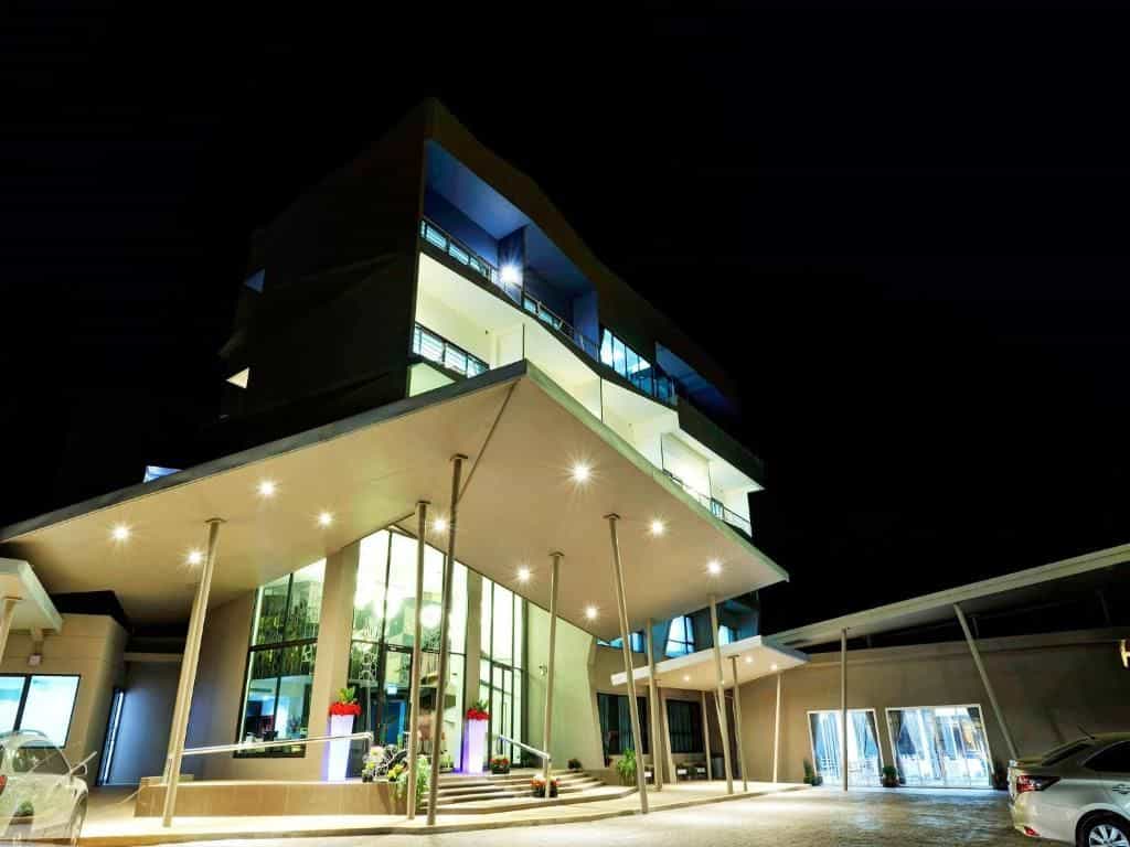 โรงแรมสเปลนดิด เขาใหญ่