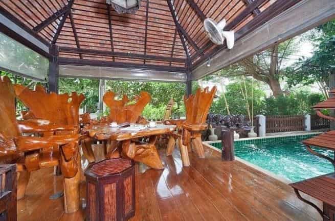 บ้านเรือนไทย