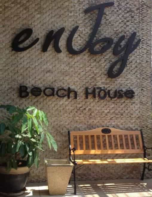 Enjoy's Beach House & Cafe'